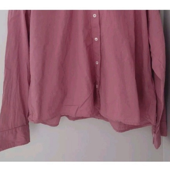 Xirena Split Open Back Button Up Blouse - Picture 3 of 11